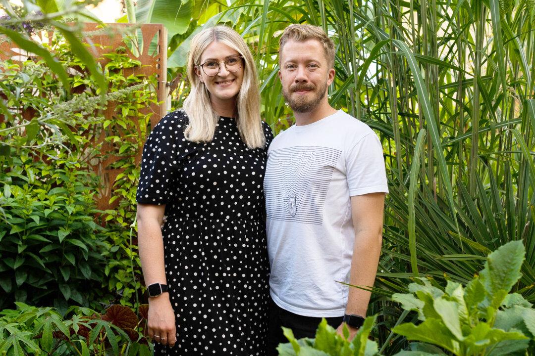 Couple Transform Their Home Garden Into a Tropical Paradise After Visiting Thailand