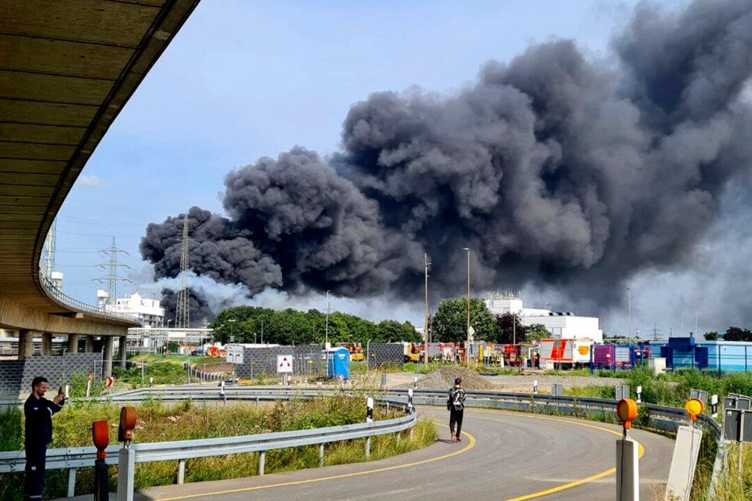 At Least 2 Killed in German Chemical Blast; 31 Injured