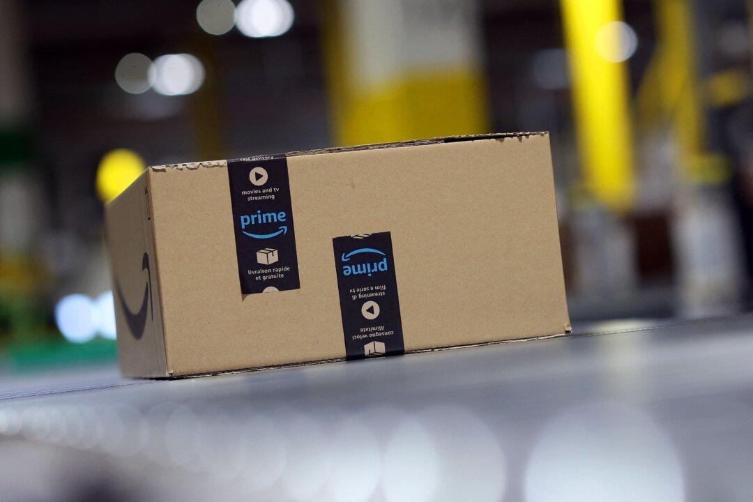 Amazon Workers in Germany to Strike for Better Pay