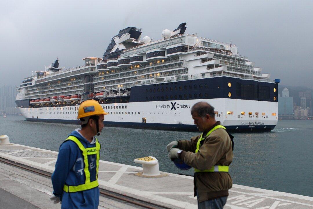 Fully Vaccinated Alaska Cruise Passenger Tests Positive for CCP Virus