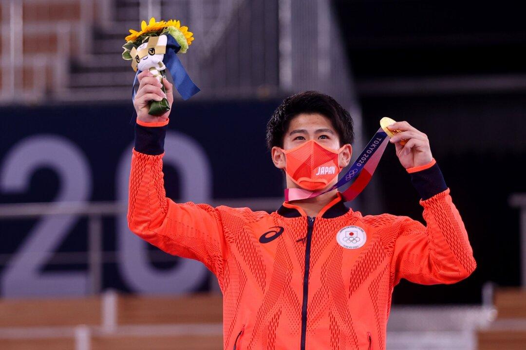 Japan Crowns New ‘King’ as Hashimoto Wins Men’s Gymnastics All-Around