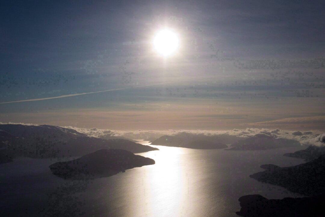 8.2 Magnitude Quake in Alaska Puts Some B.C. Coastal Residents on Edge