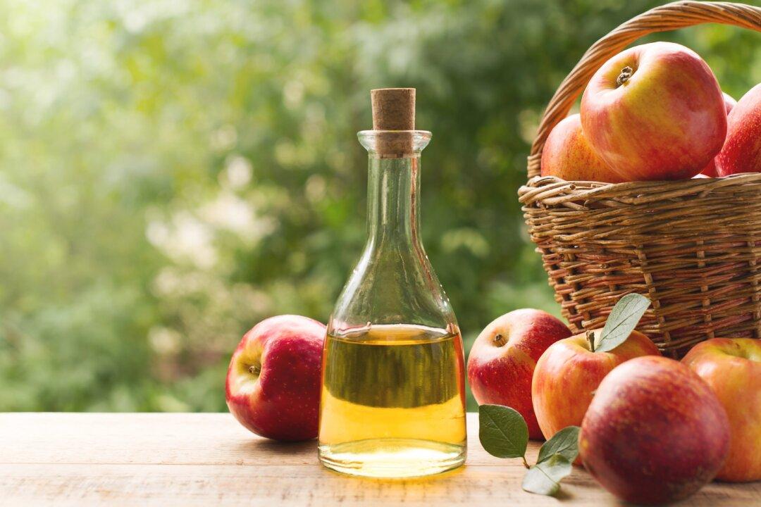Top Uses for Apple Cider Vinegar