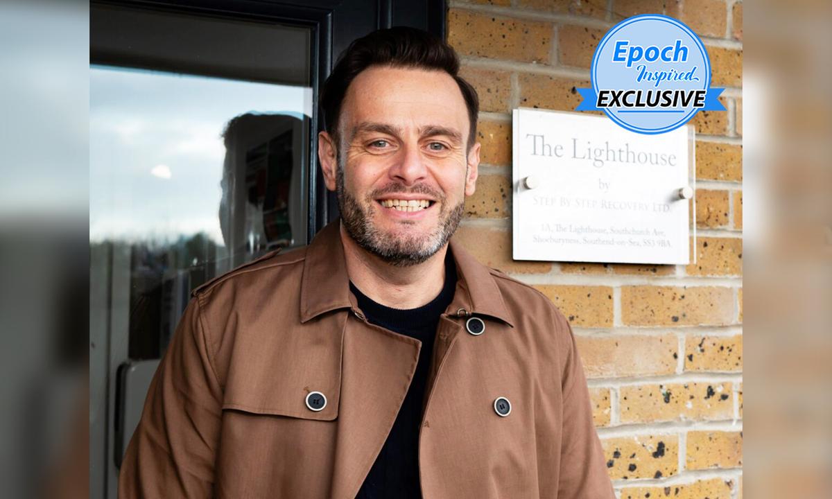 Man Who Began Drinking Alcohol at Age 14 Overcomes Addiction After Missing Dad’s Funeral