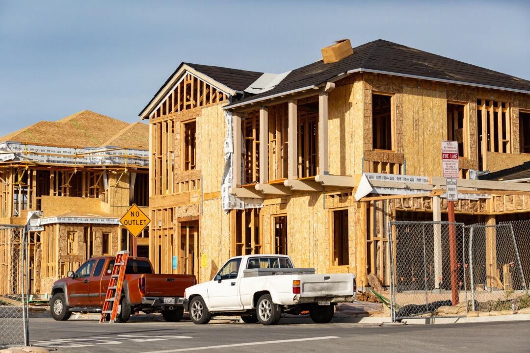 Residential Construction Spending Rises in July, Boosted by Strong Single-Family Home Outlays