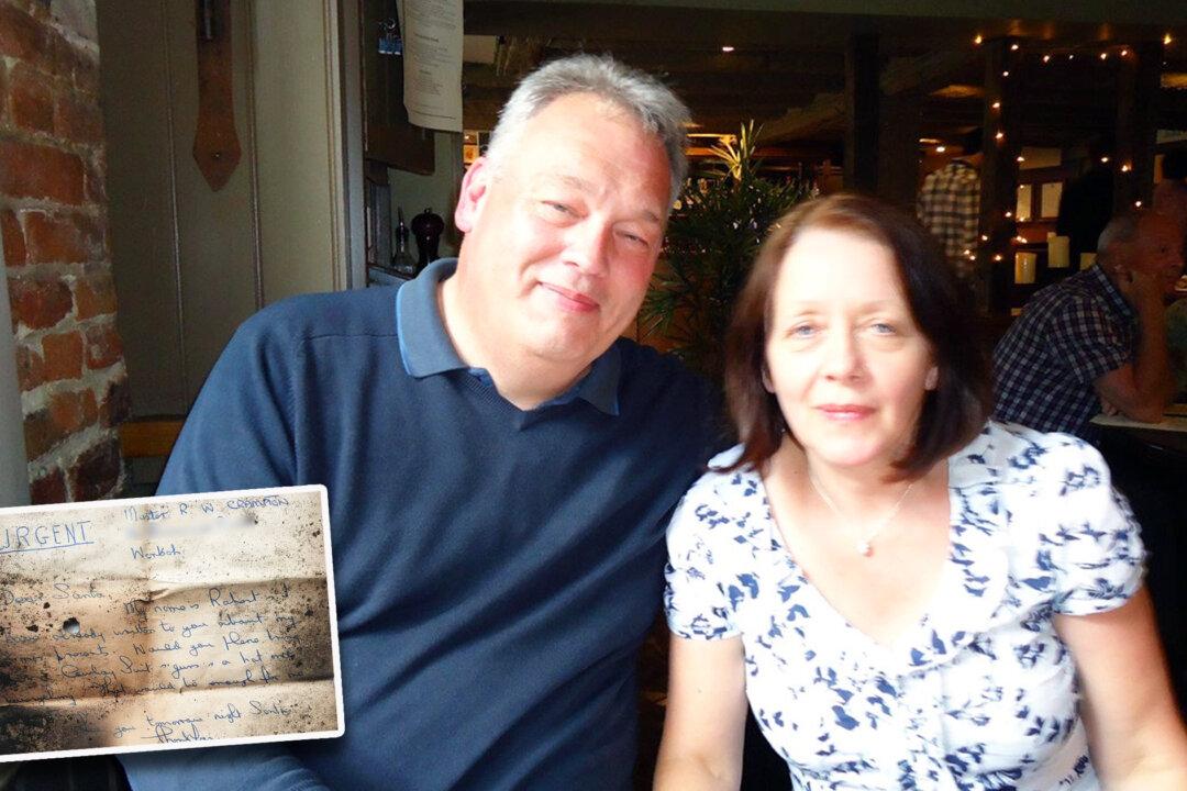 Man is Stunned to Know the Letter That He Wrote to Santa in 1961 Was Found in a Chimney