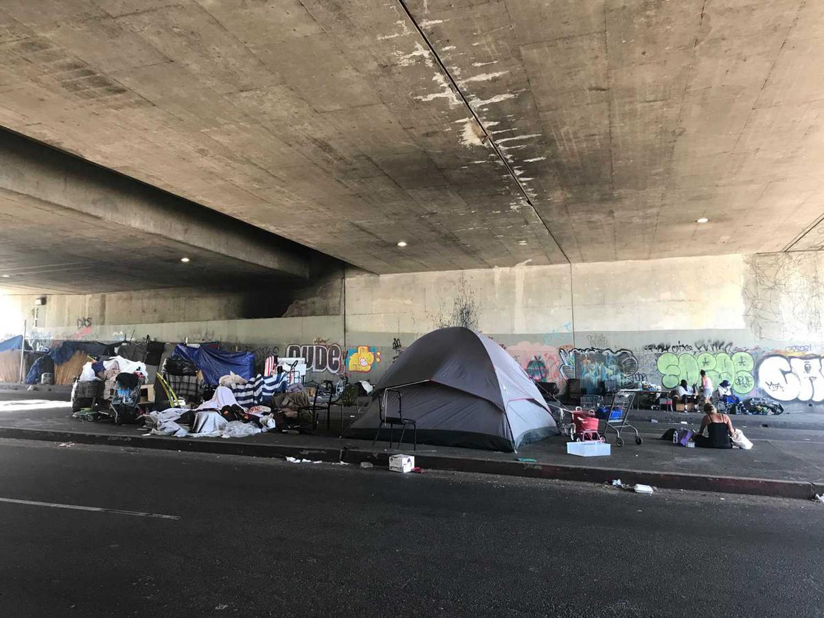 Los Angeles Councilmember Calls for Ban on Homeless Encampments Near Schools
