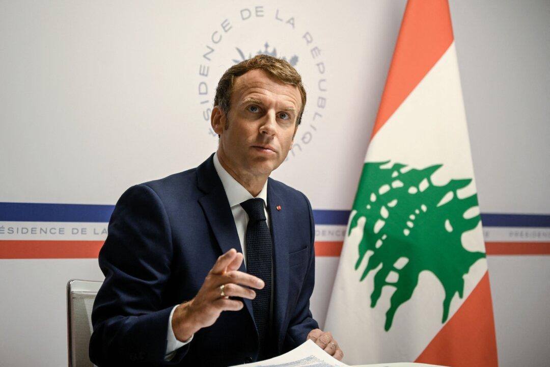 France to Offer COVID-19 Vaccine Booster Shots, Ignoring WHO Call