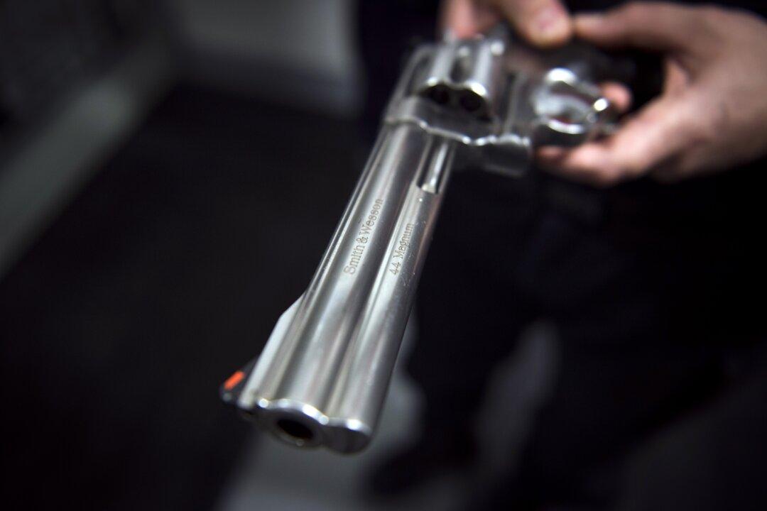 Mexico Sues US-Based Gun Manufacturers Over Cartel Violence