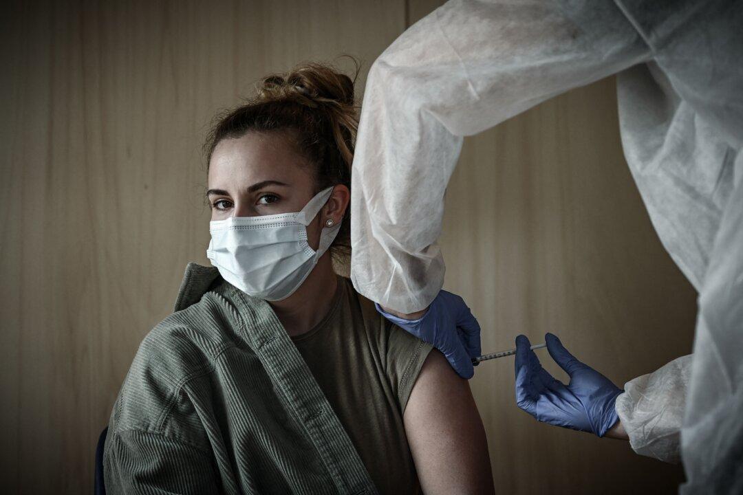 France, Italy Set to Roll Out COVID-19 Health Passes