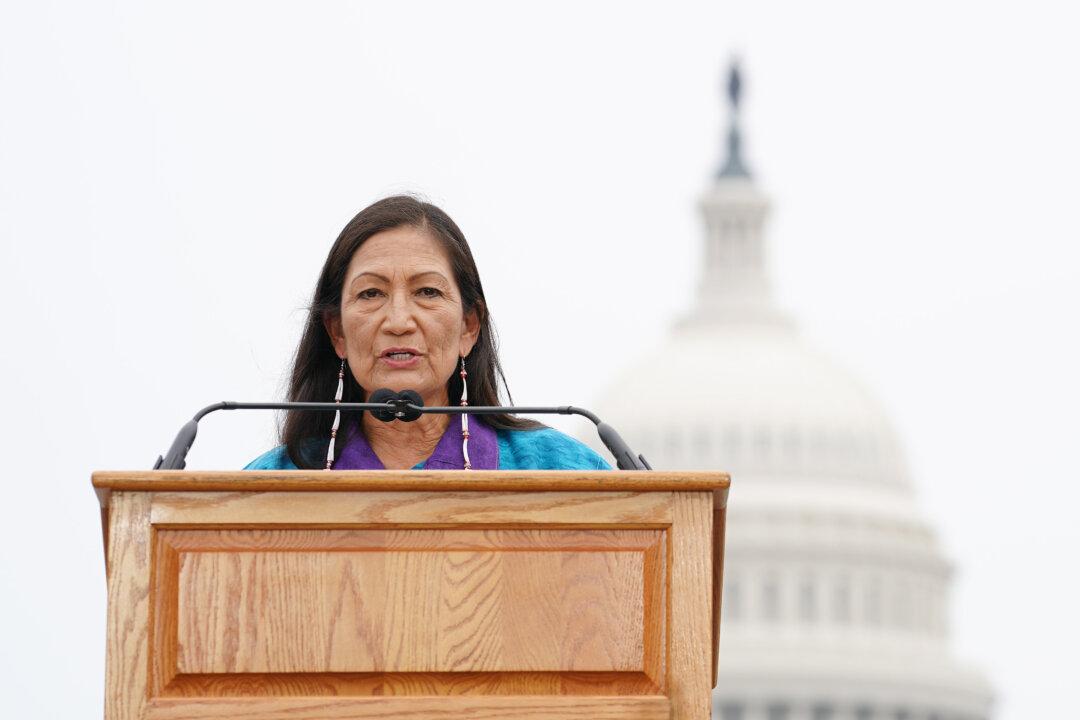 Interior Department Confirms 35 Staffers Have Died of COVID-19