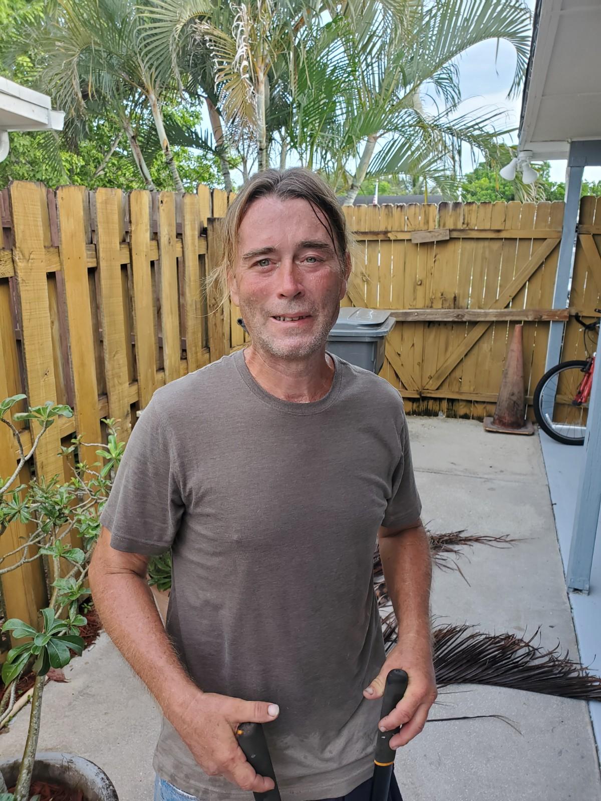 Tony Neil, from Palm Beach Gardens, Florida, rescued a man who was having a seizure. (Courtesy of Tony Pando)