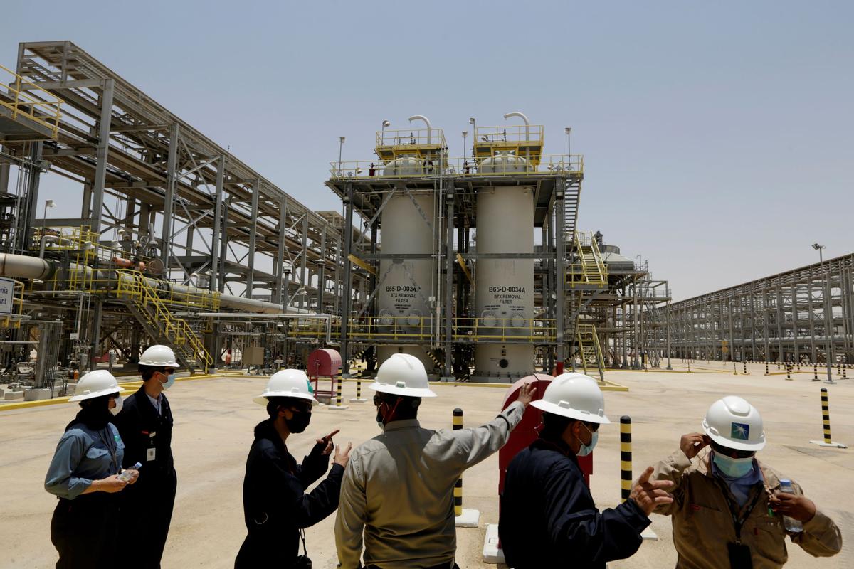 Saudi’s Aramco Pledges to Increase Investment in Oil Production to Meet Growing Demand