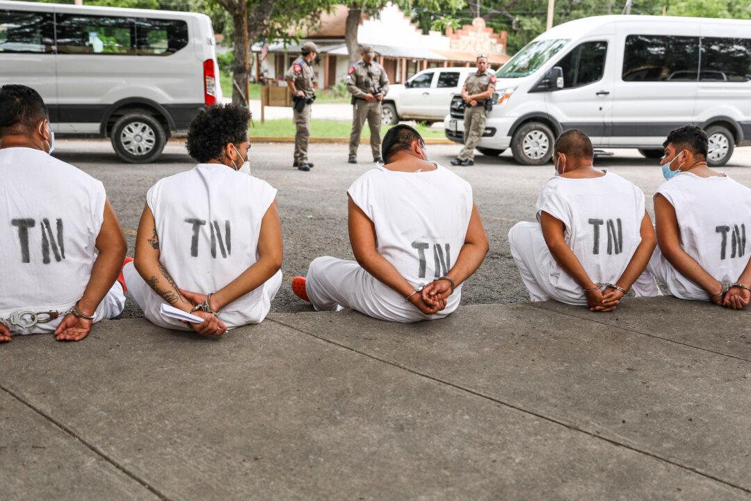 Illegal Aliens Sue Texas Officials After Arrests for Trespassing