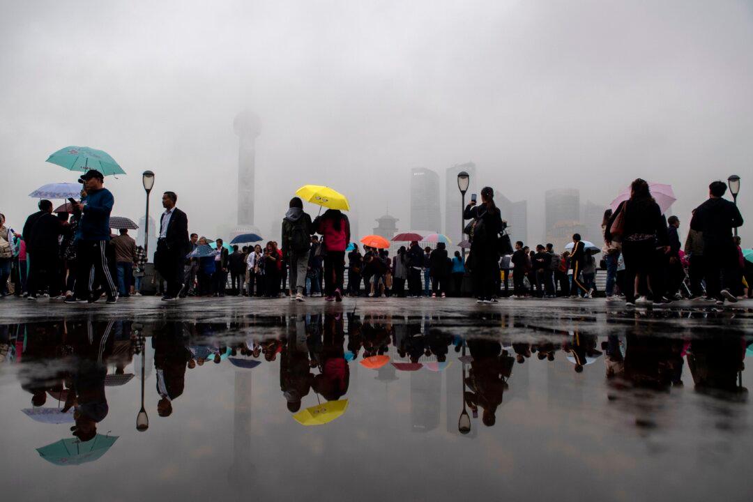 Chinese Cities Stumble Under Heavy Debt Burdens