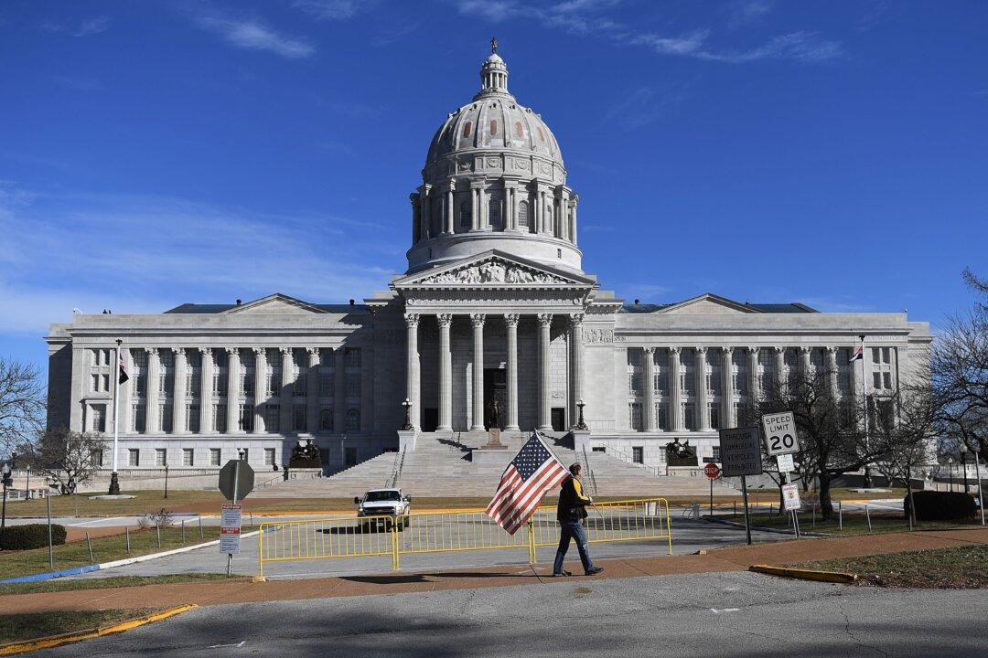 Missouri Celebrates Its Bicentennial With Governor Mike Parson