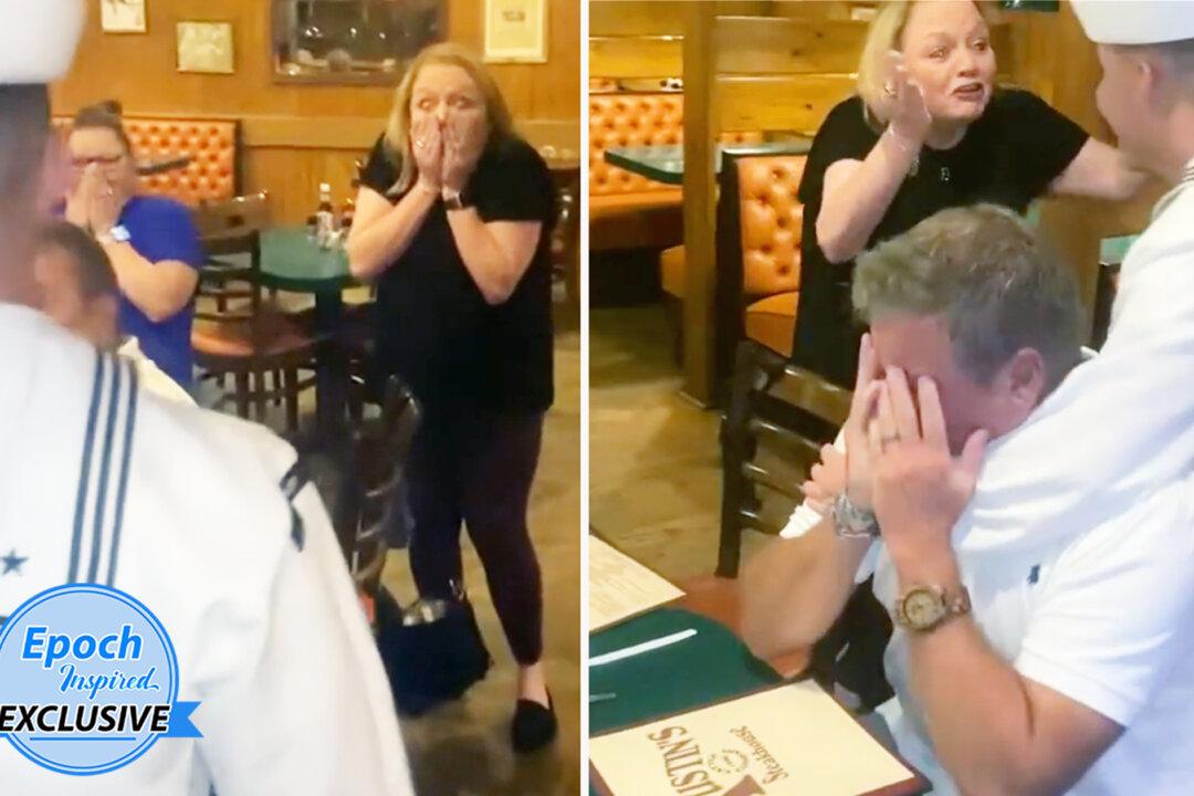 Sailor Astonishes Parents With Surprise Homecoming After Being Away for 19 Months