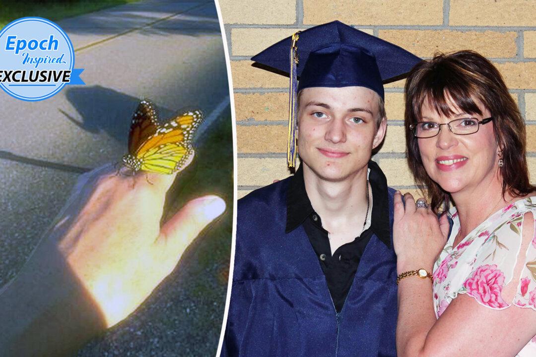 Butterfly Visits Grieving Mom After Son’s Death: ‘I Absolutely Felt It Was a Sign From God’