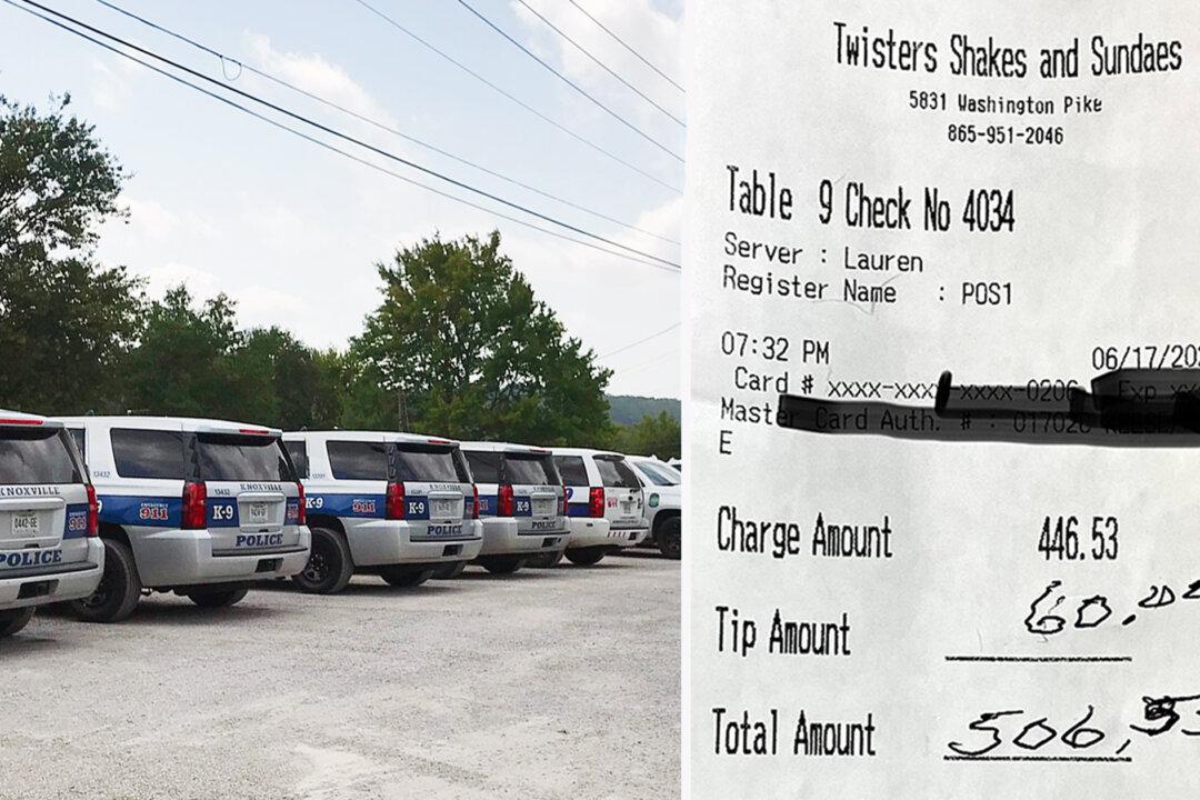 Group of 22 Police Officers Eating at Diner Left Speechless When Good Samaritan Pays Their Bill