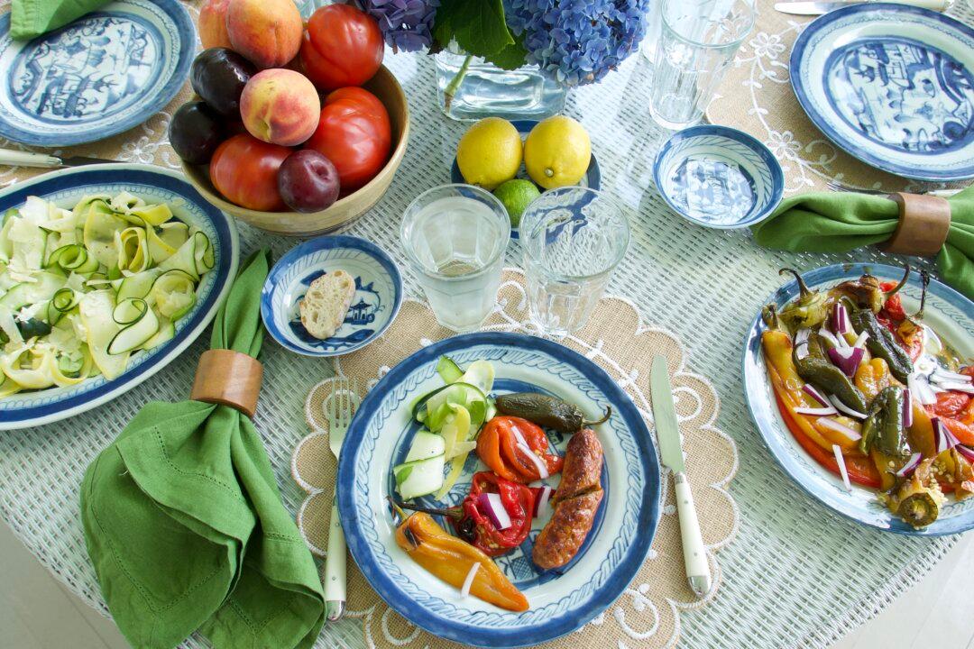 Easy Entertaining: A Farmers Market-to-Table Meal