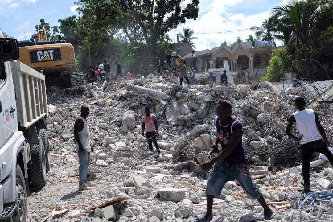 Haiti Quake Death Toll Rises to 1,419, Injured Now at 6,000