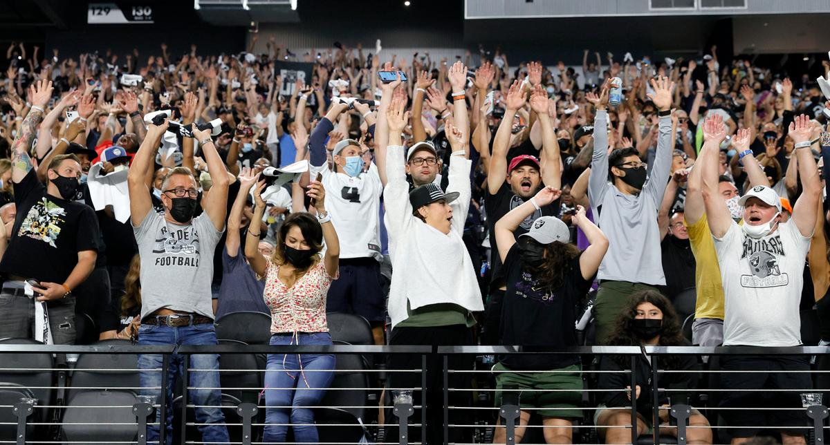 NFL’s Raiders Will Require Fans to Show Vaccination Proof or Get Jab at Entrance