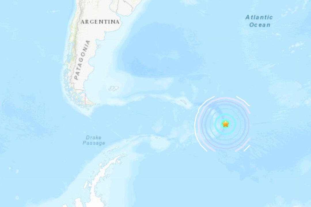 Magnitude 6.9 Earthquake Strikes South Sandwich Islands Region: EMSC