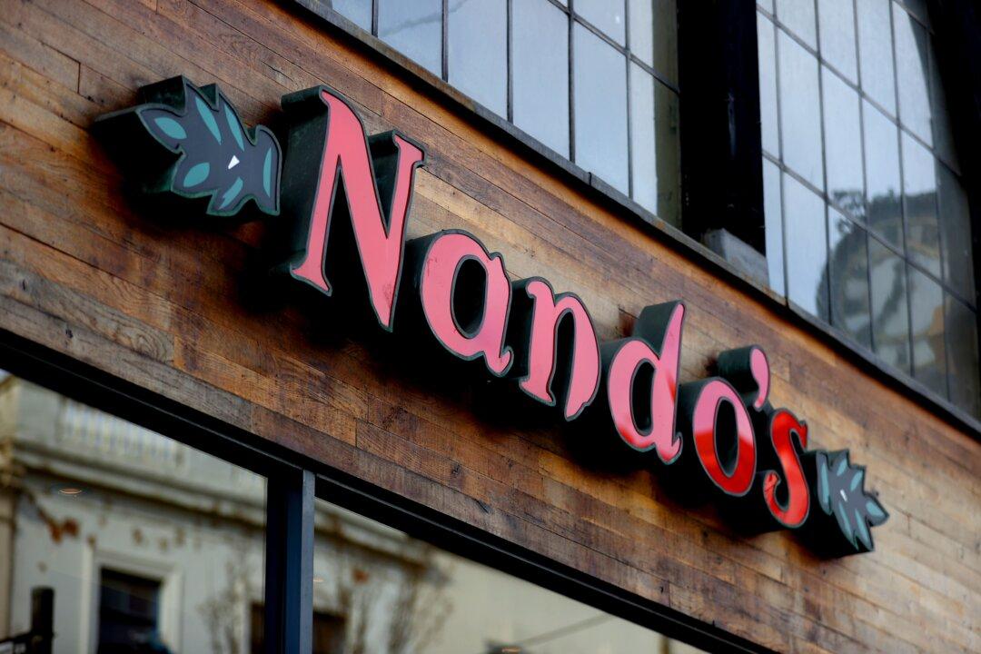 Nando’s Temporarily Closes Stores Across UK Due to Supply Issues