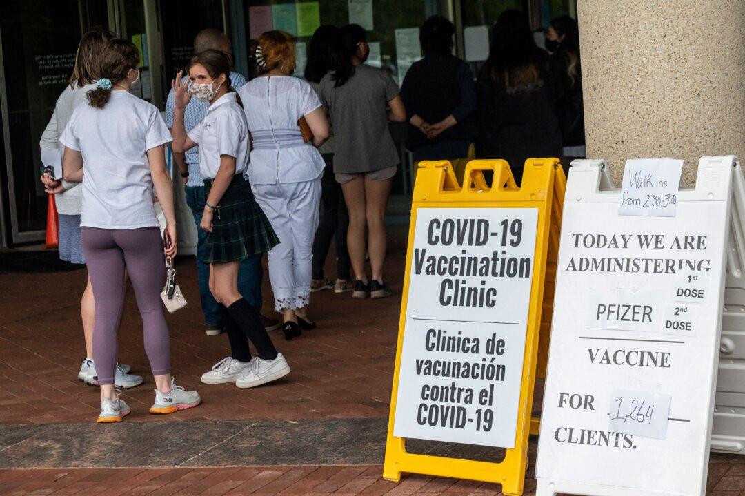 George Mason University Grants Professor Exemption From COVID-19 Vaccine Mandate After Lawsuit Filed