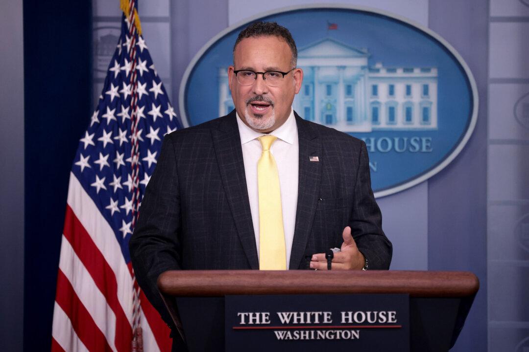 Biden Admin Opens Civil Rights Investigations in 5 States That Ban School Mask Mandates