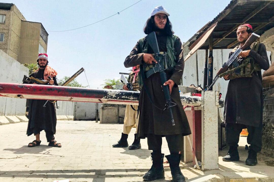 Taliban: ‘Hundreds’ of Fighters Being Sent to Resistance Area