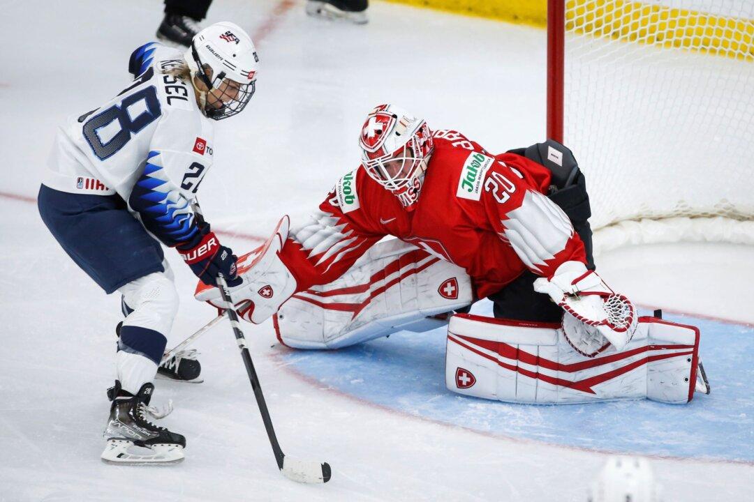 US Beats Switzerland 3–0 to Open Women’s World Hockey