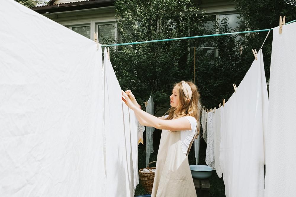 Q&A: Laundering Big Items, Where to Sell Books, When to Cancel Term Life Insurance