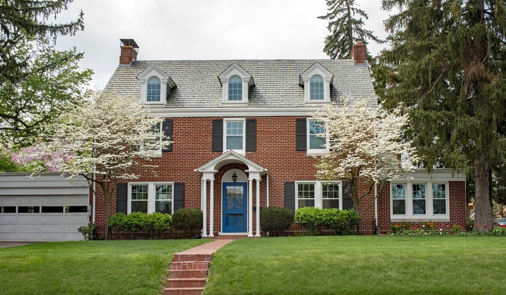 How to Maintain and Prevent Damage on Brick Walls