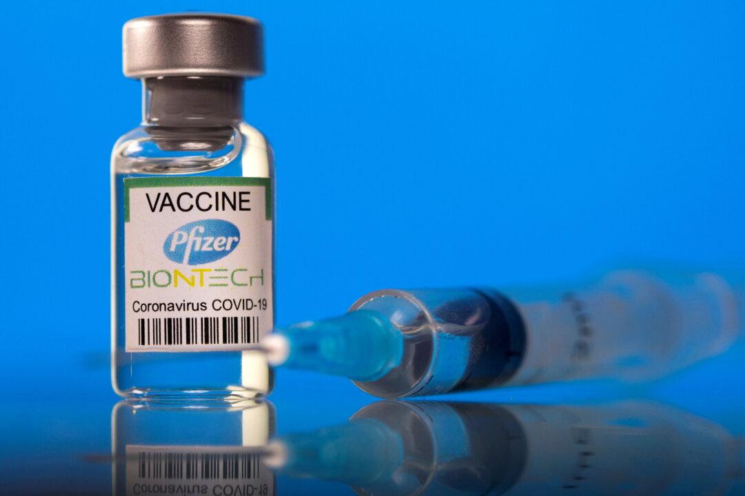 Pfizer-BioNTech Still Immune From Lawsuits Over COVID-19 Vaccine After Federal Approval: Lawyers