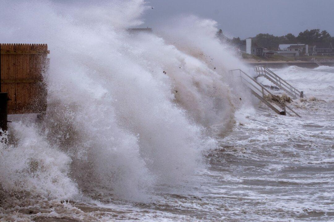 Henri Treks Slowly Across Northeast, Threatens Inland Floods