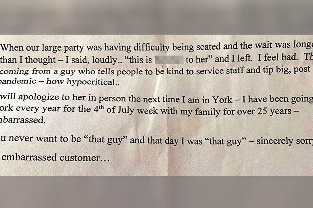 ‘I Was Very Rude’: Man Sends Apology Note and $100 Tip to Restaurant Staff for His Behavior