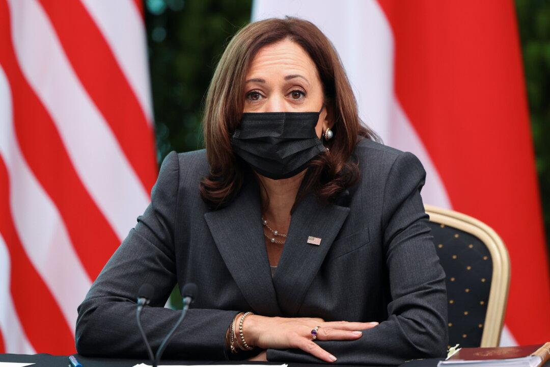 Kamala Harris Tests Negative for COVID-19 After ‘Close Contact’ With Staffer