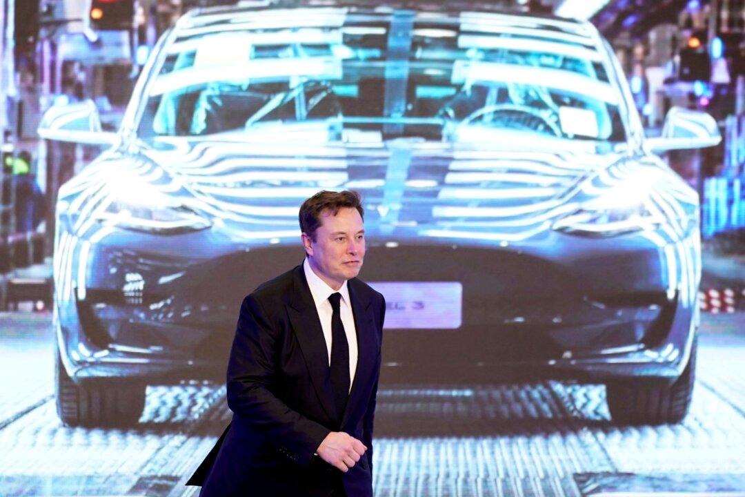 Tesla Criticized After Opening Showroom in China’s Xinjiang