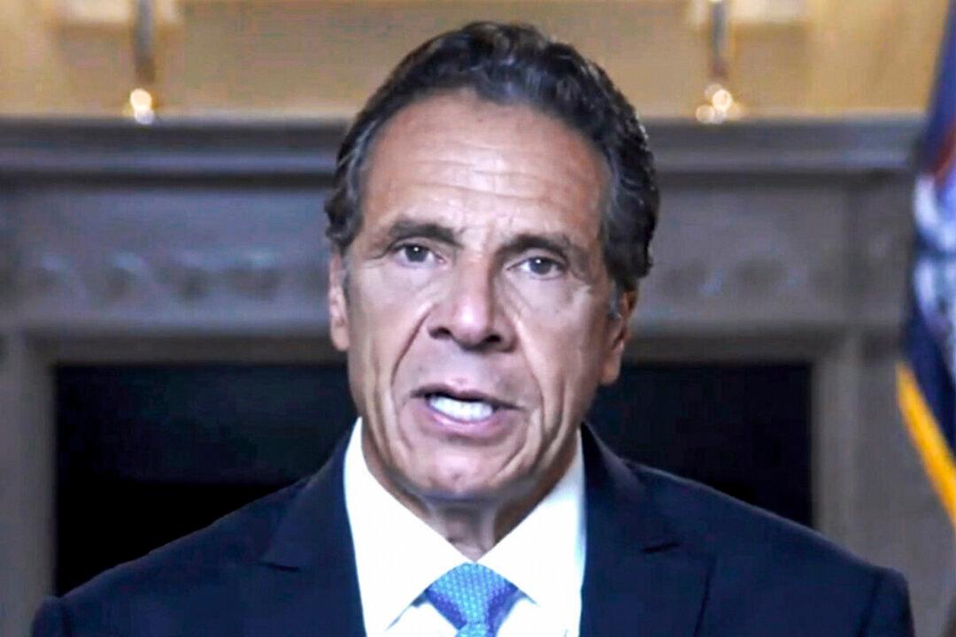 Departing Cuomo Grants Clemency to Ex-Weather Underground Terrorist