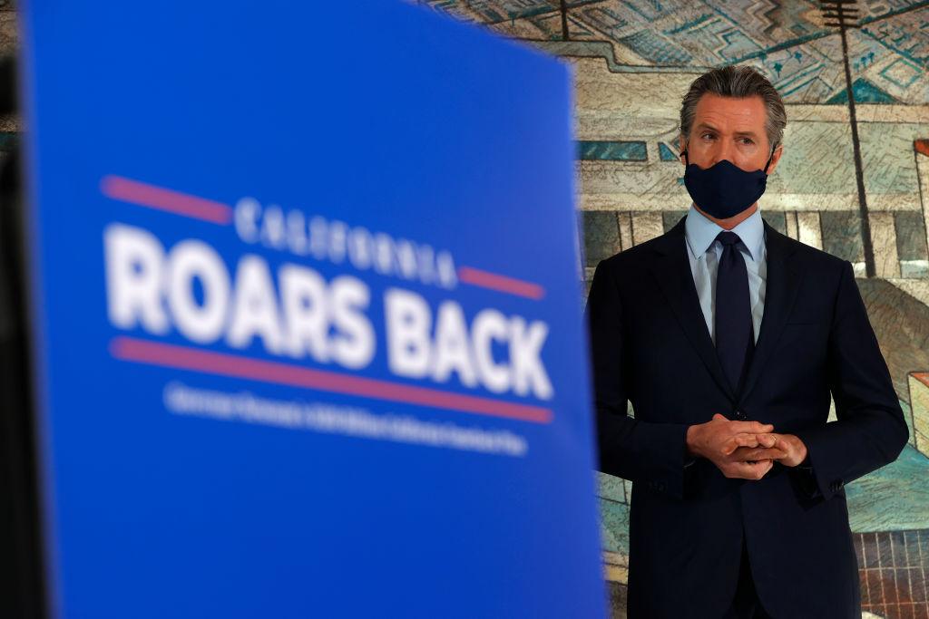 California Will Send More $600 Stimulus Checks Soon; Here’s Who Qualifies