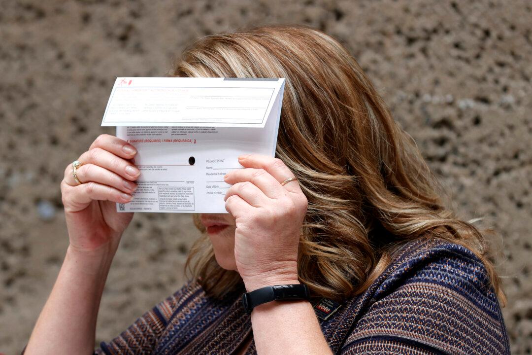 Watchdog Groups Voice Concern Over ‘Flaw’ on Ballot Envelopes for Newsom Recall Election