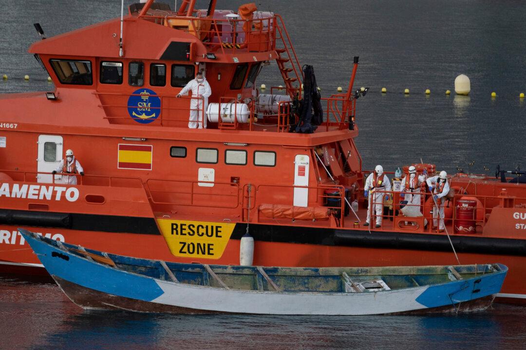 7 Minors Among 29 Dead on Migrant Boat to Canary Islands