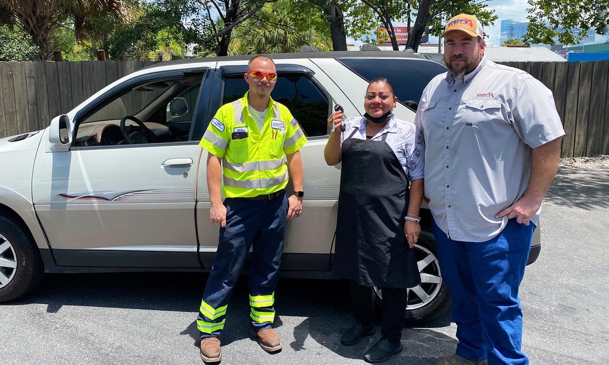 Woman Has to Sell Broken Down Car for Scrap, Ubers and Walks to Work—Until Sheriff Gives Her New Car