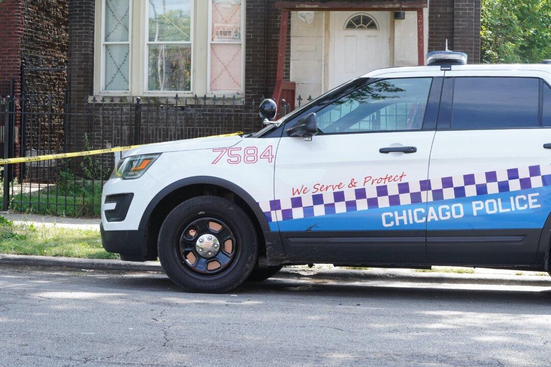 1 Dead, 1 Hurt in Surging Chicago Expressways Gun Violence