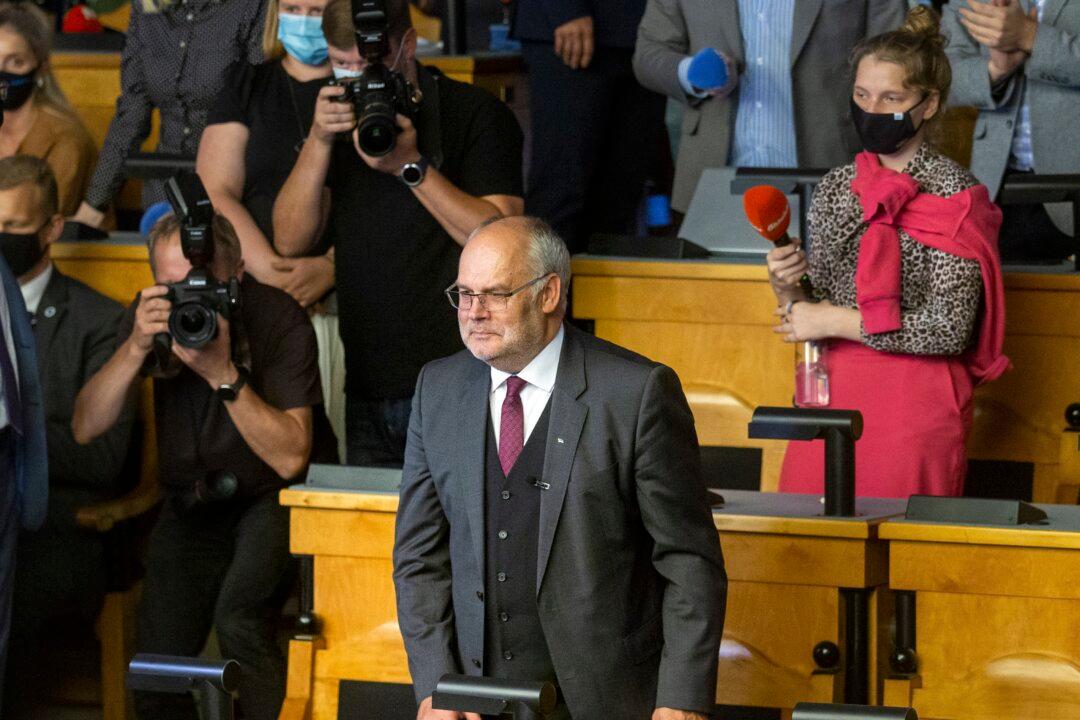 Estonia Lawmakers Elect Museum Chief as President on 2nd Try