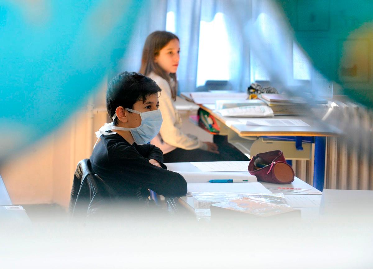 Unvaccinated Children at Lower Risk of COVID-19 Death Than Fully Vaccinated Adults: England Report