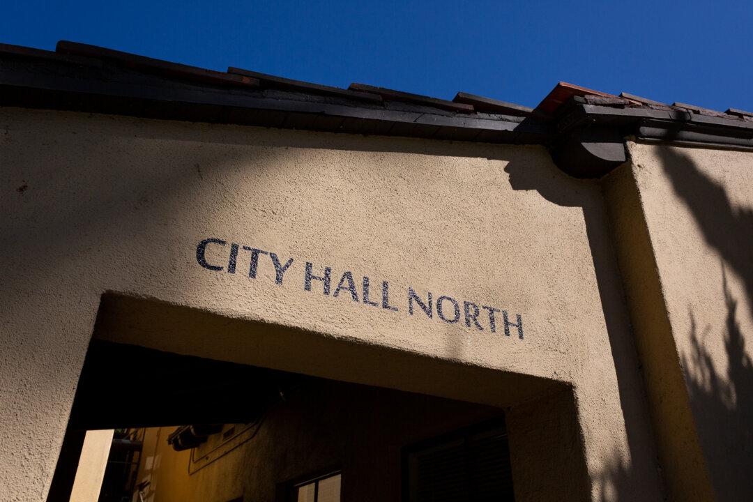 Orange County DA Alleges Laguna Beach Officials Violated Brown Act