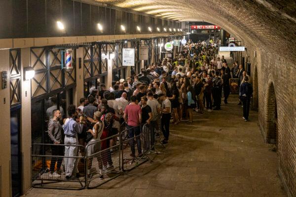 Club-goers queue to get in to Heaven nightclub, on July 24, 2021 in London, England (Rob Pinney/Getty Images)