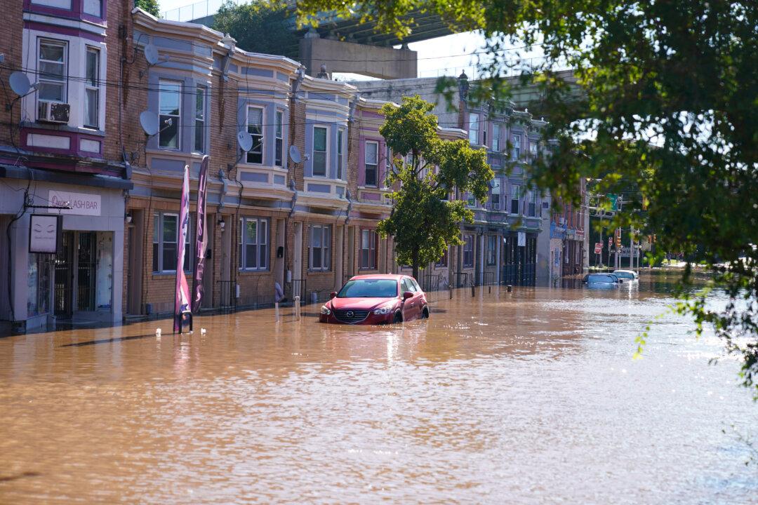 At Least 23 Dead, 200,000 Without Power in Tri-State Area Historic Floods